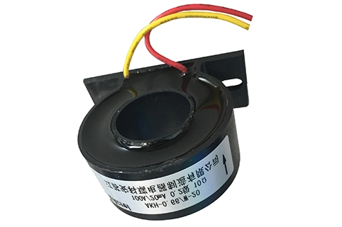 Mini transformador atual AKH-0.66W para a linha de cobre